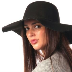 Francesca's Chic Black Braided Floppy Hat